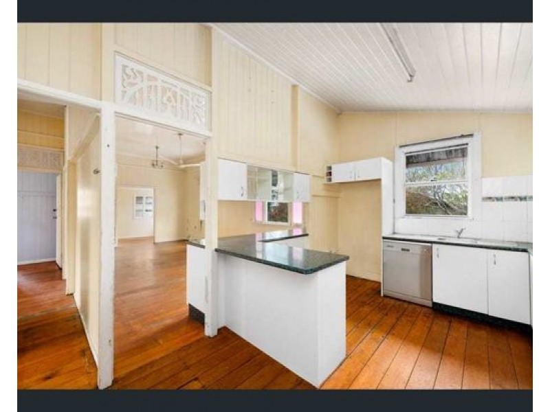 36 Rossiter Street, Morningside QLD 4170