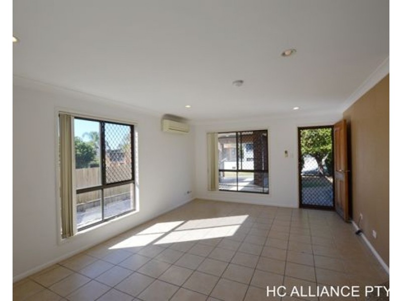 9 CAMBOOYA ST, Sunnybank Hills QLD 4109