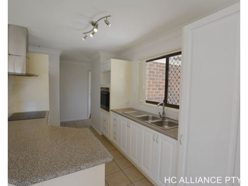 9 CAMBOOYA ST, Sunnybank Hills QLD 4109