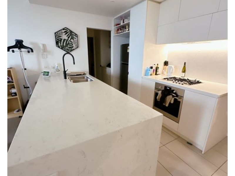 1212/62 Logan Road, Woolloongabba QLD 4102