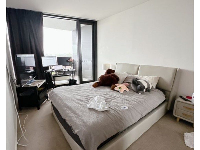 1212/62 Logan Road, Woolloongabba QLD 4102