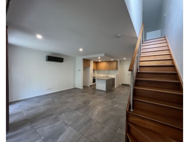 12 Fairlight Avenue, Robina QLD 4226