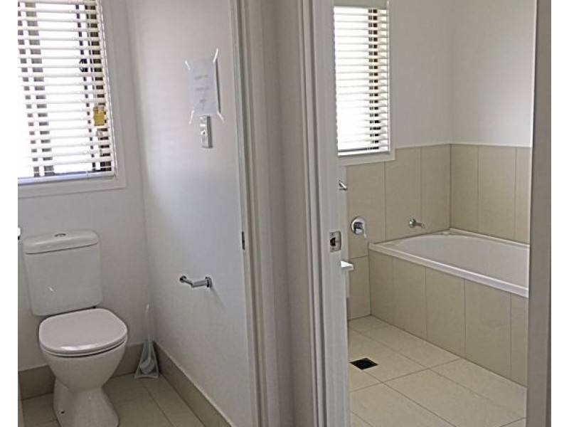 26 30 Girraween Cres, Parkinson QLD 4115