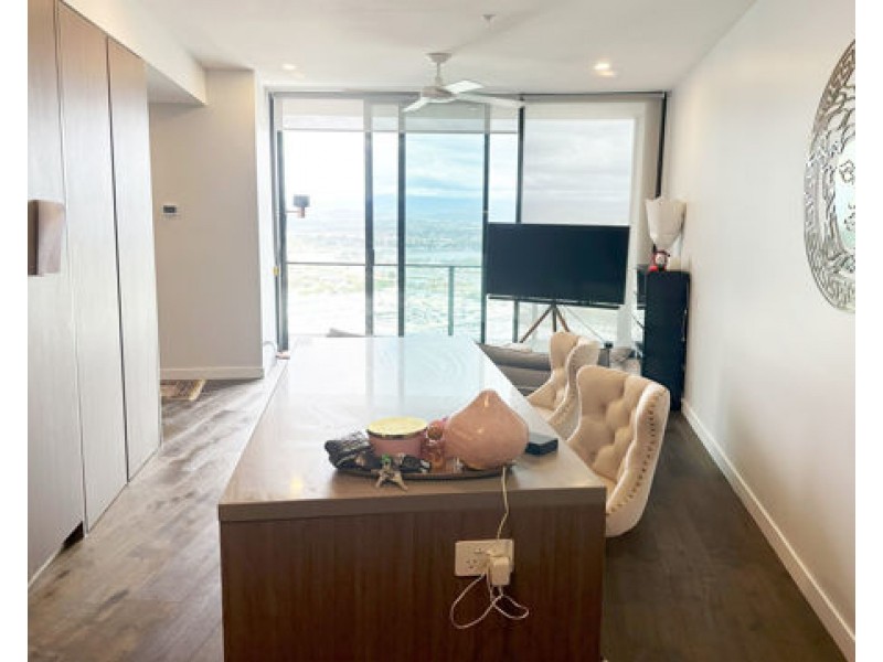 5 The Darling Avenue, Broadbeach QLD 4218