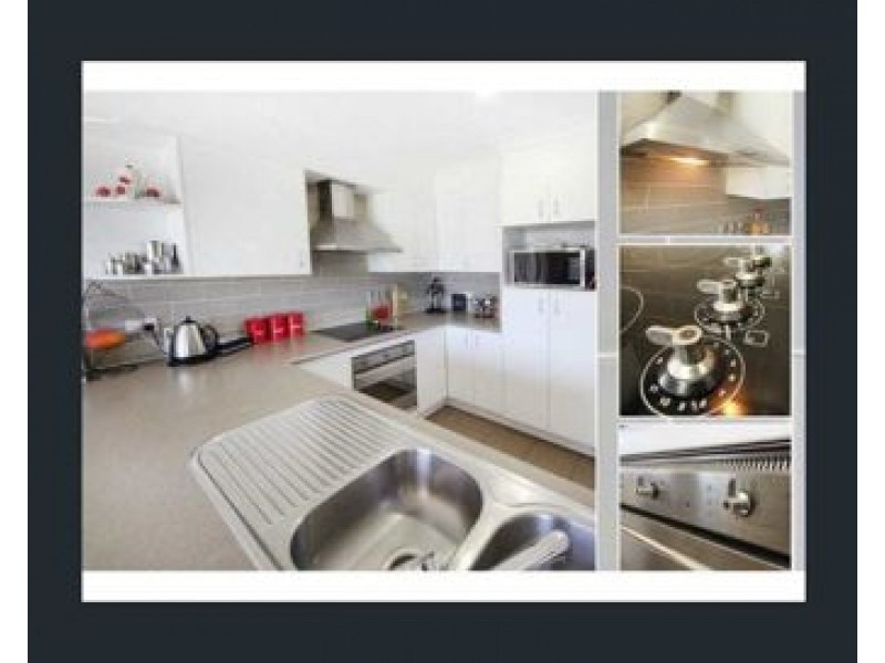 72 tone drive, Collingwood Park QLD 4301