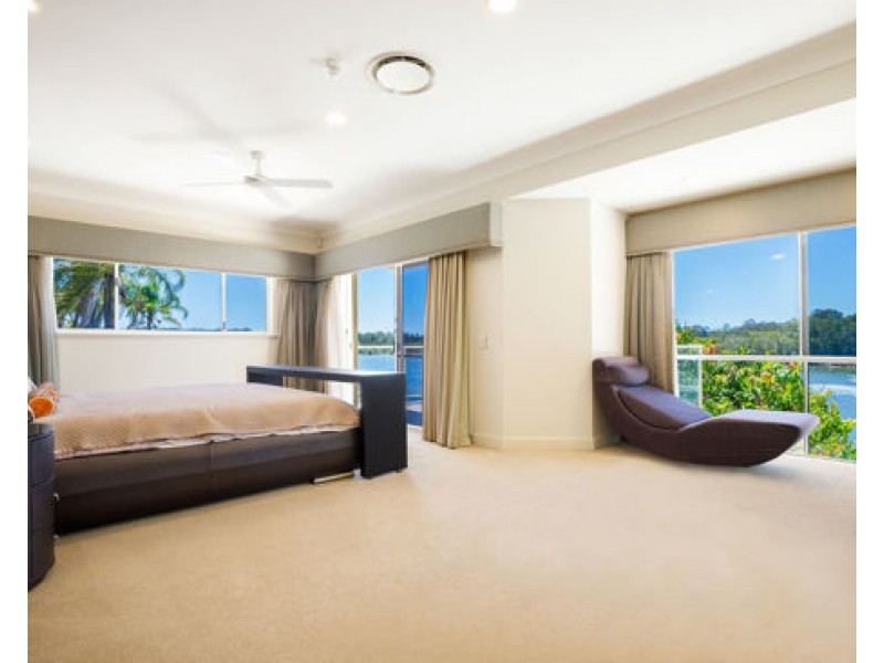 5306 Marine Drive North, Sanctuary Cove QLD 4212