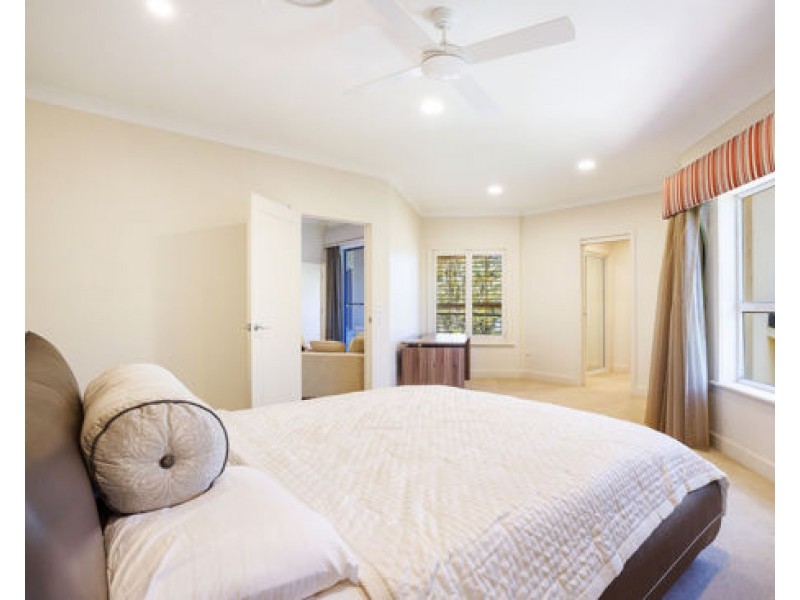 5306 Marine Drive North, Sanctuary Cove QLD 4212