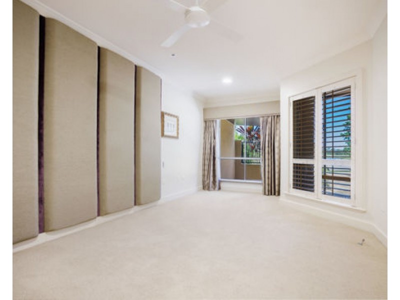 5306 Marine Drive North, Sanctuary Cove QLD 4212