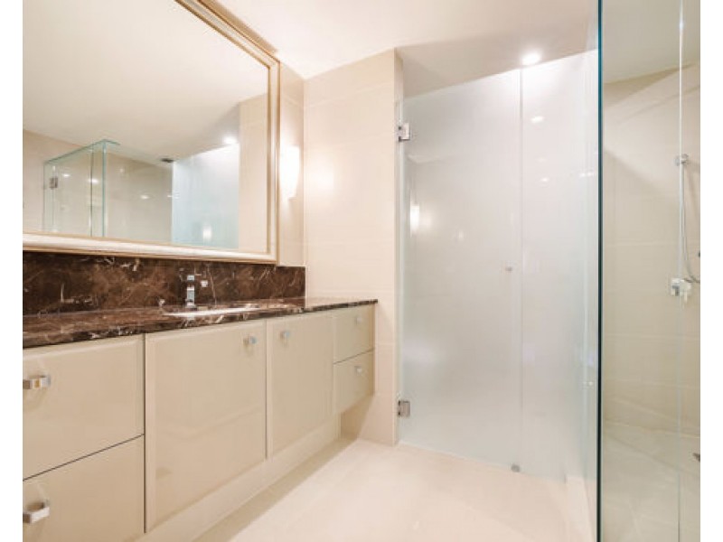 5306 Marine Drive North, Sanctuary Cove QLD 4212