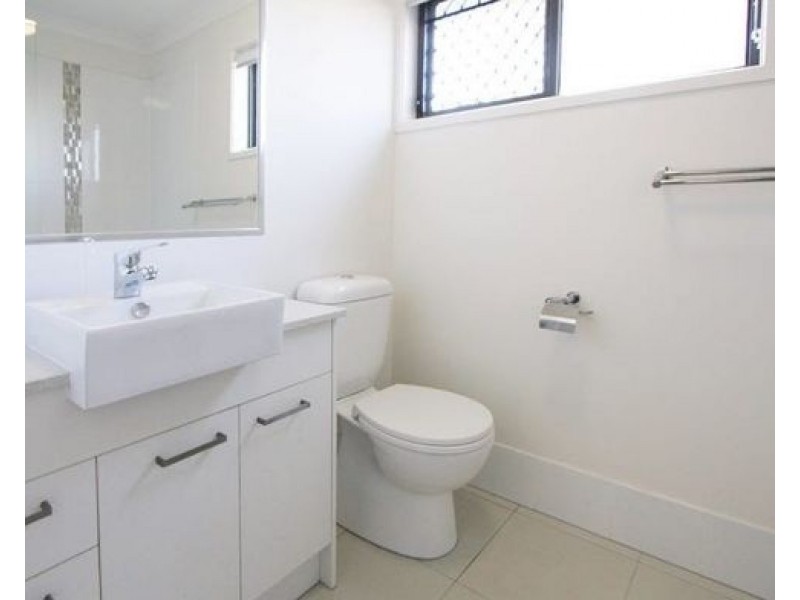 20 31 Matthew Street, Carseldine QLD 4034