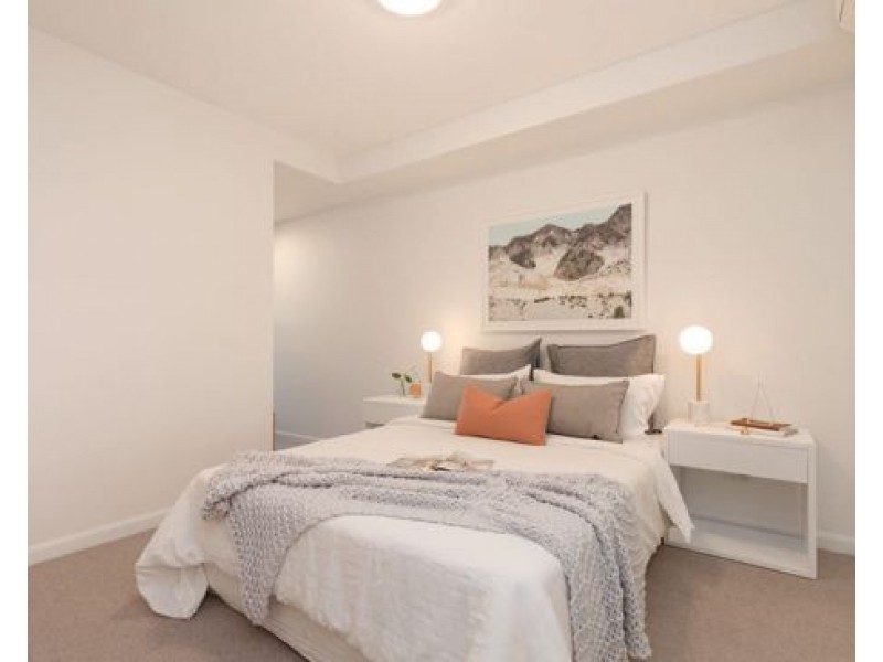 30607/300 Old Cleveland Road, Coorparoo QLD 4151