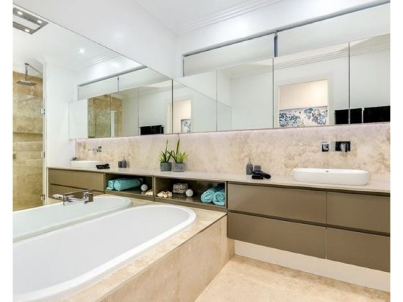 27 Eyre Street, Mount Gravatt East QLD 4122