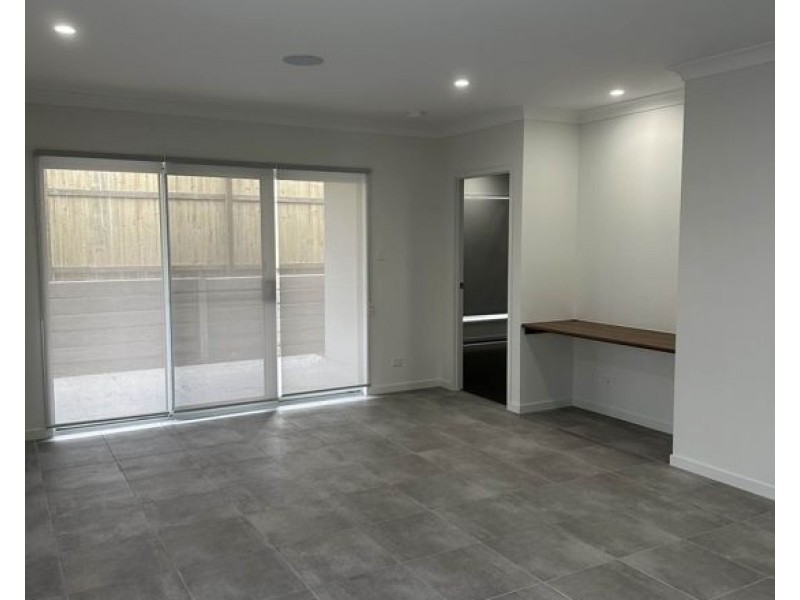 5 DAVIS STREET, Coomera QLD 4209