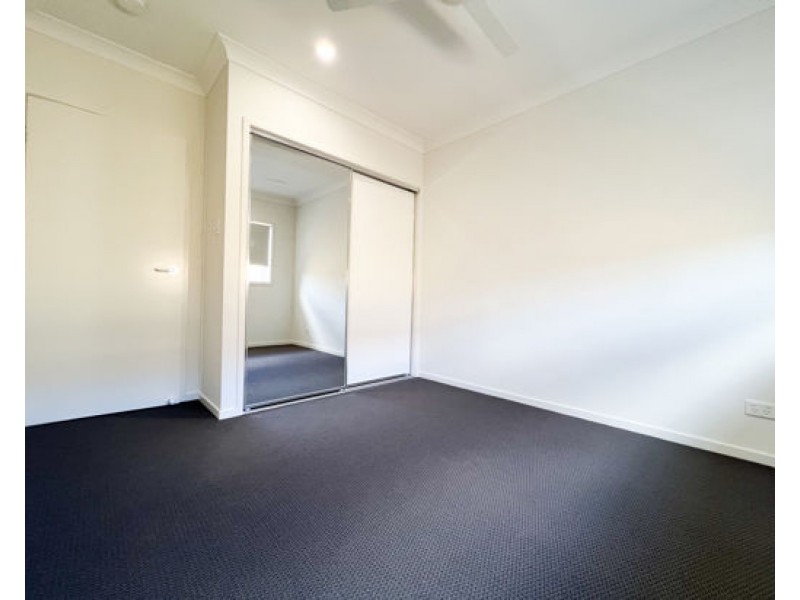 5 DAVIS STREET, Coomera QLD 4209