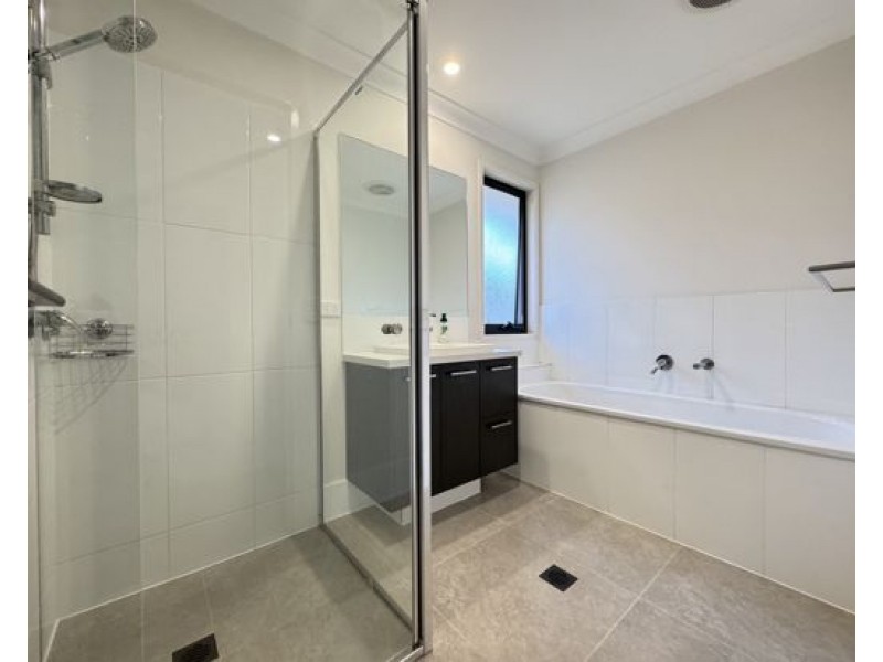 51 Bentley Street, Heathwood QLD 4110