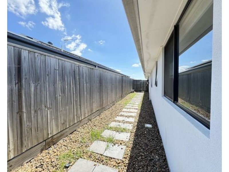 51 Bentley Street, Heathwood QLD 4110