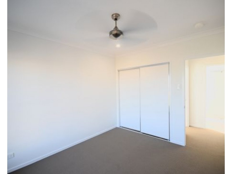 8 Walnut Street, Rochedale QLD 4123