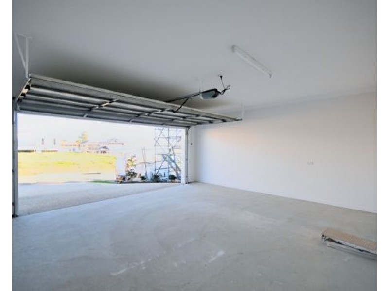 8 Walnut Street, Rochedale QLD 4123