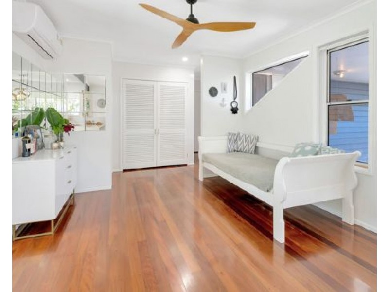 26 Berrigan Street, Southport QLD 4215