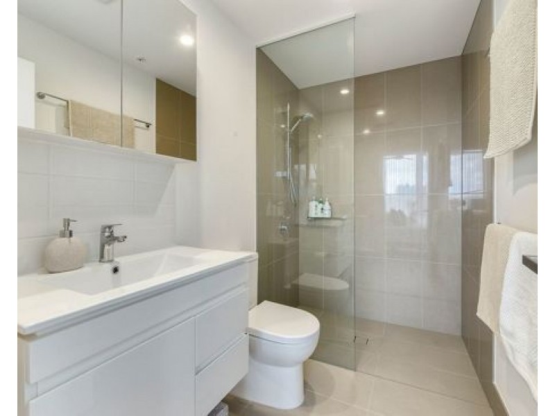 10506/320 Macarthur Avenue, Hamilton QLD 4007