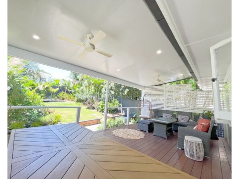 230 Ernest Street, Lota QLD 4179