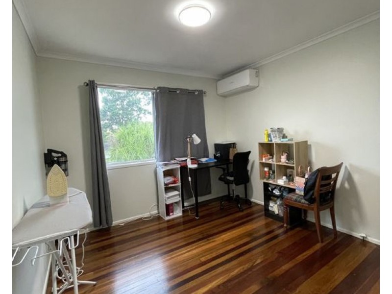 243 Blunder road, Durack QLD 4077