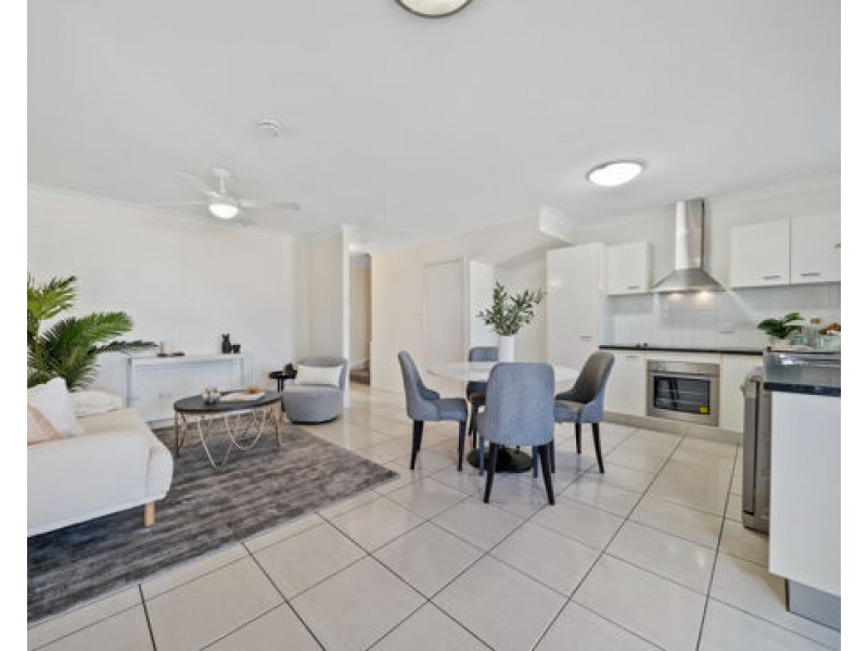 7/8 Cambridge Street, Carina Heights QLD 4152