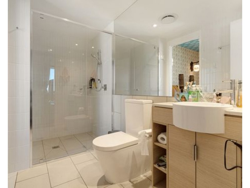 U3205/2663 Gold Coast Highway, Broadbeach QLD 4218