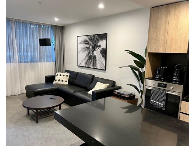 205/19 Deshon Street, Woolloongabba QLD 4102