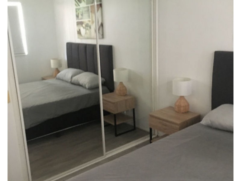 U37 11-17 Philip Avenue, Broadbeach, Broadbeach QLD 4218