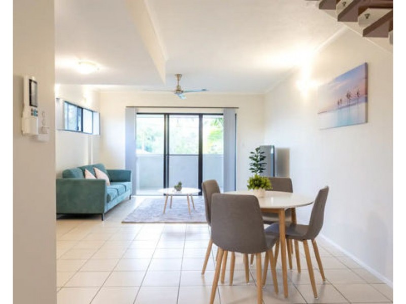 24 82-86 Martyn Street, Parramatta Park QLD 4870