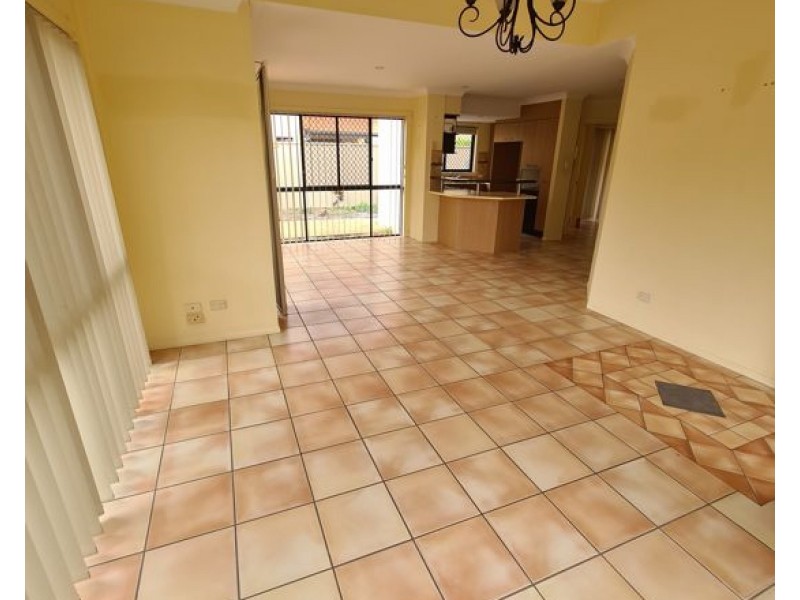 25 18 Altandi street, Sunnybank QLD 4109