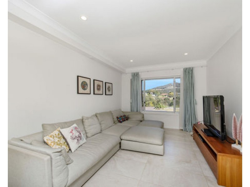 4 Earle Court, Tallai QLD 4213