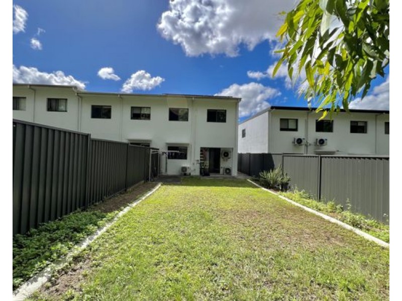 31/20 Nicoro Place, Calamvale QLD 4116