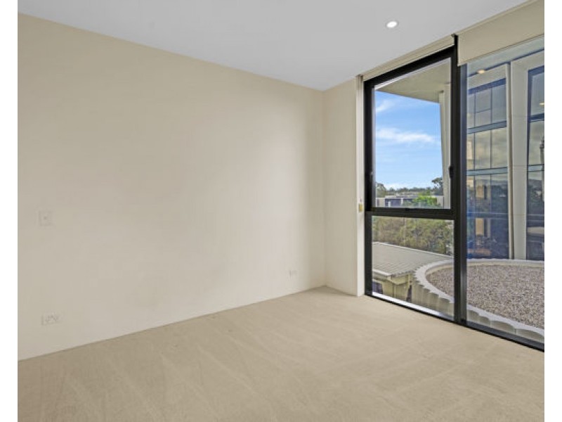 301W/1 Marina Drive, Benowa QLD 4217