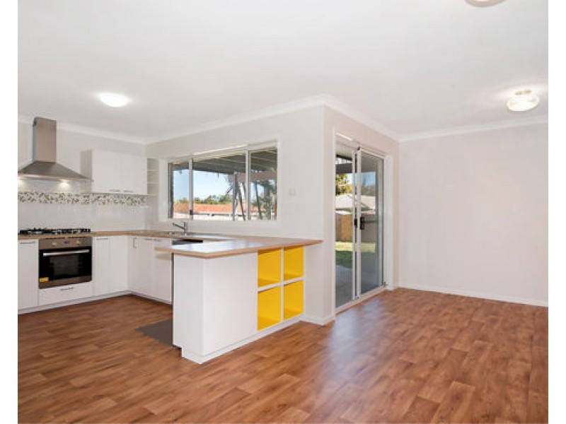 16 LYNDON COURT, Boronia Heights QLD 4124