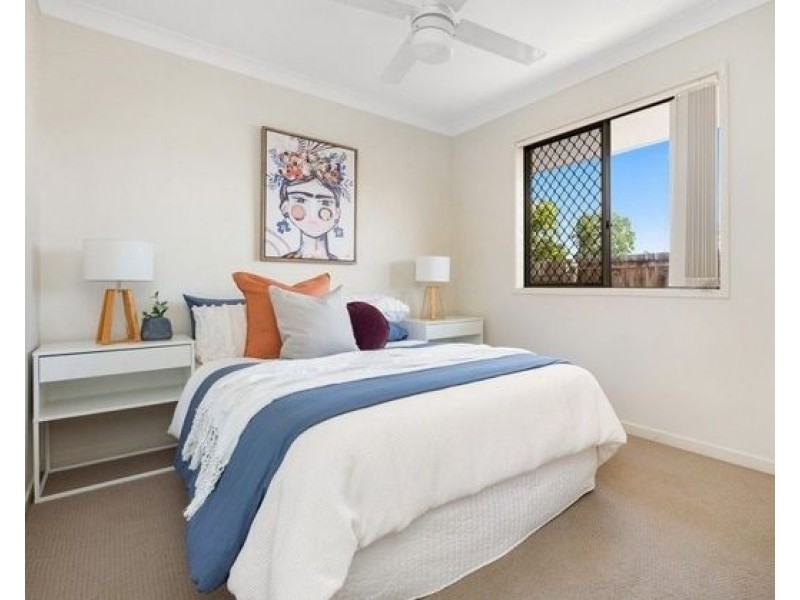 11 Scott Way, Redbank Plains QLD 4301