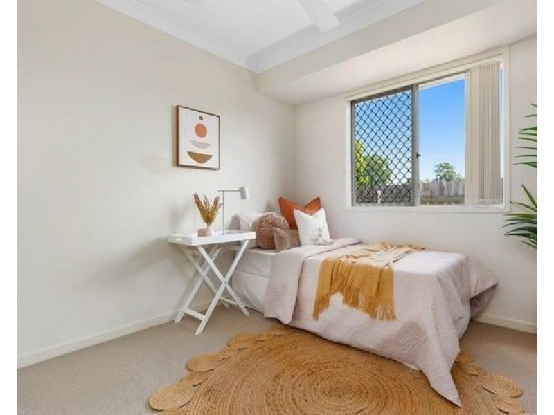 11 Scott Way, Redbank Plains QLD 4301