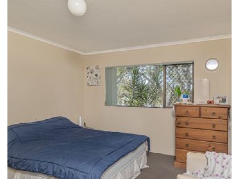 52 22 Barbet Place, Burleigh Waters QLD 4220