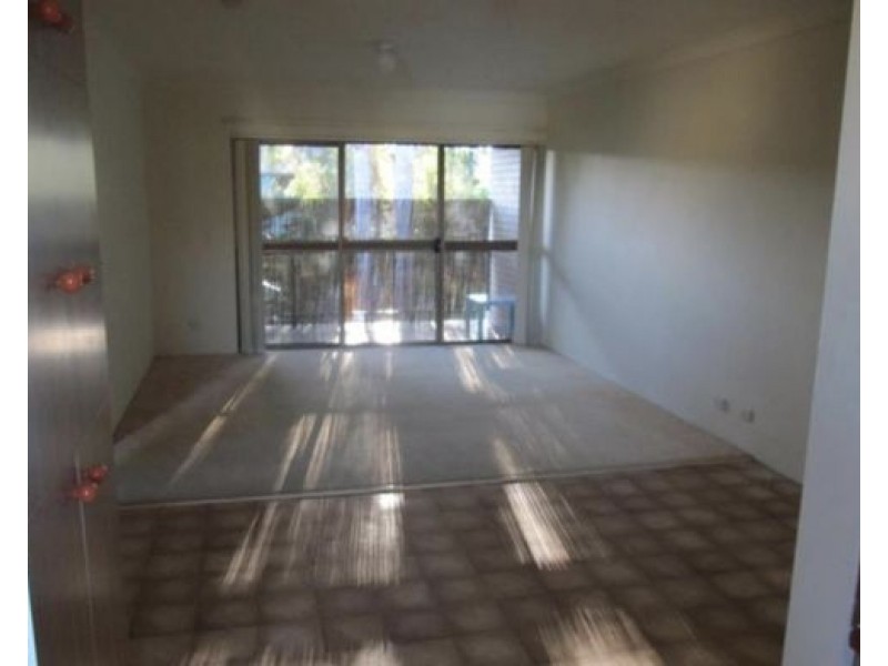 52 22 Barbet Place, Burleigh Waters QLD 4220