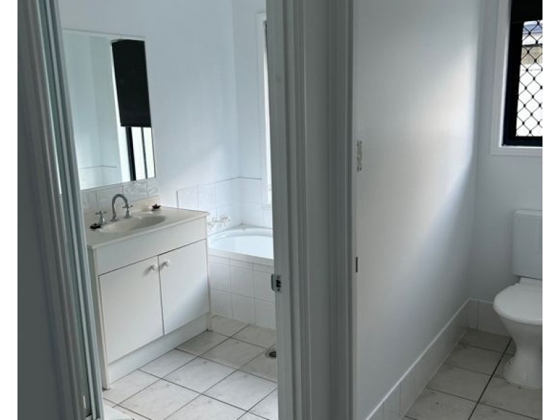 46 Serafina drive, Helensvale QLD 4212