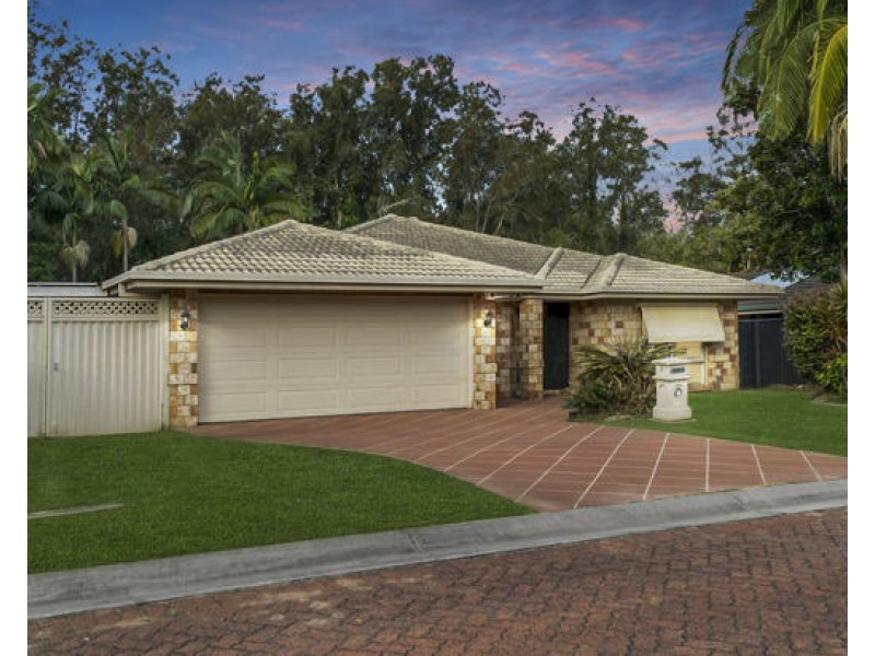 5 Poeppel Place, Helensvale QLD 4212