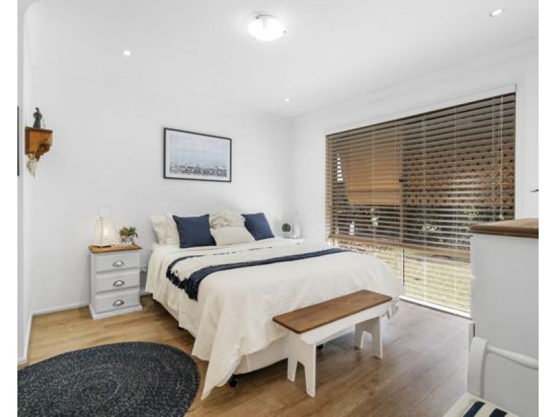 5 Poeppel Place, Helensvale QLD 4212