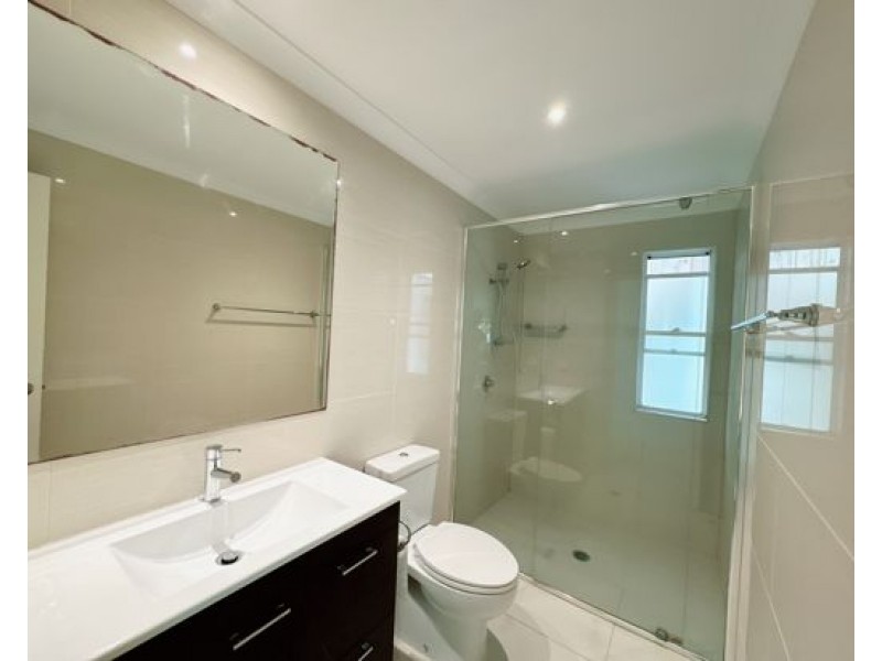 25 Wight St, Milton QLD 4064