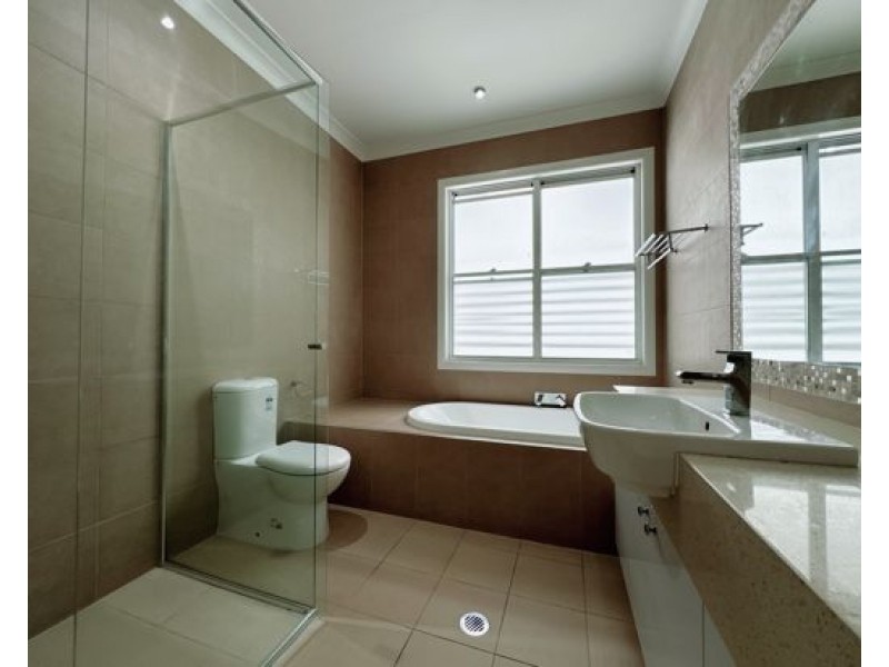 25 Wight St, Milton QLD 4064