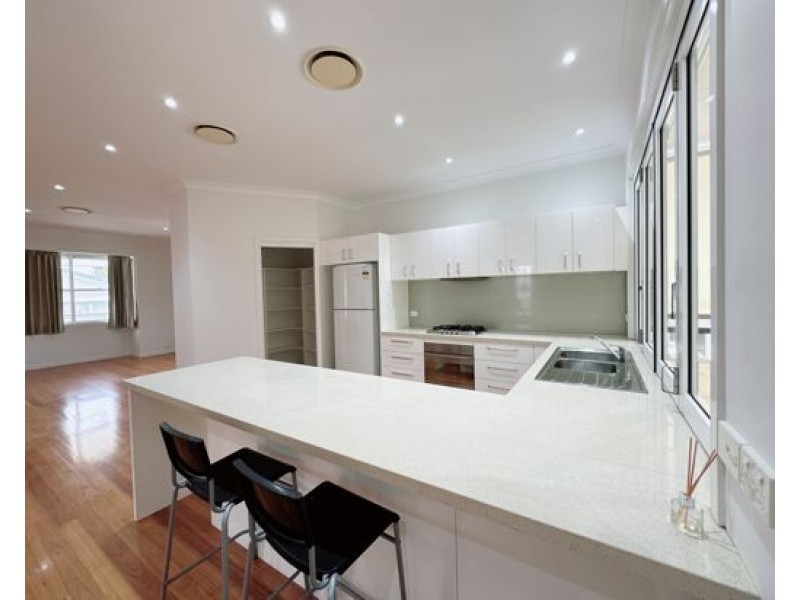 25 Wight St, Milton QLD 4064