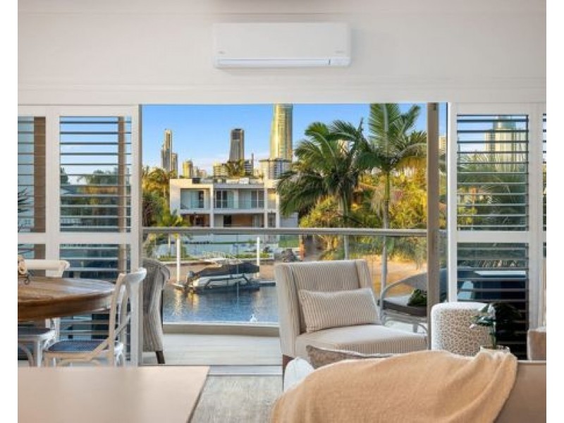 2E/11 Eady Avenue,, Broadbeach Waters QLD 4218