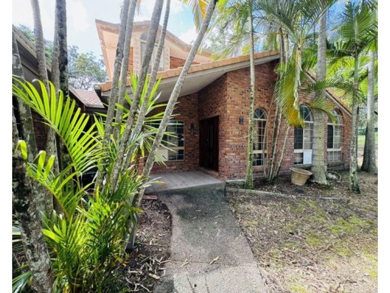 204 Rosemount Drive, Willow Vale QLD 4209