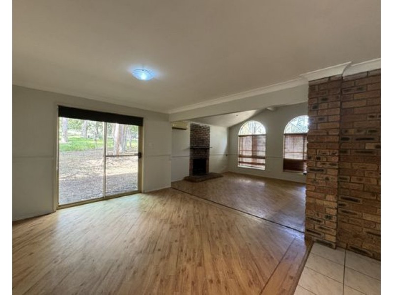 204 Rosemount Drive, Willow Vale QLD 4209