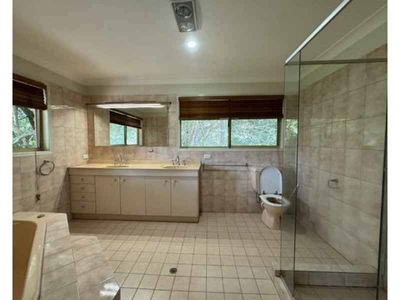 204 Rosemount Drive, Willow Vale QLD 4209